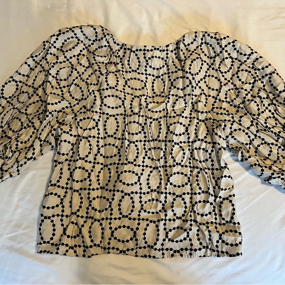 H&M Blouse | XS | Like New - Picture 3 of 8